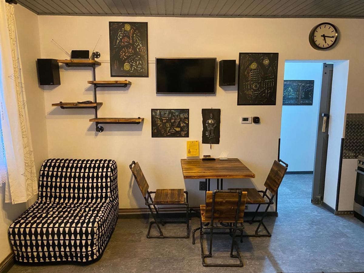 Penzio Ostrava Apartment Bagian luar foto