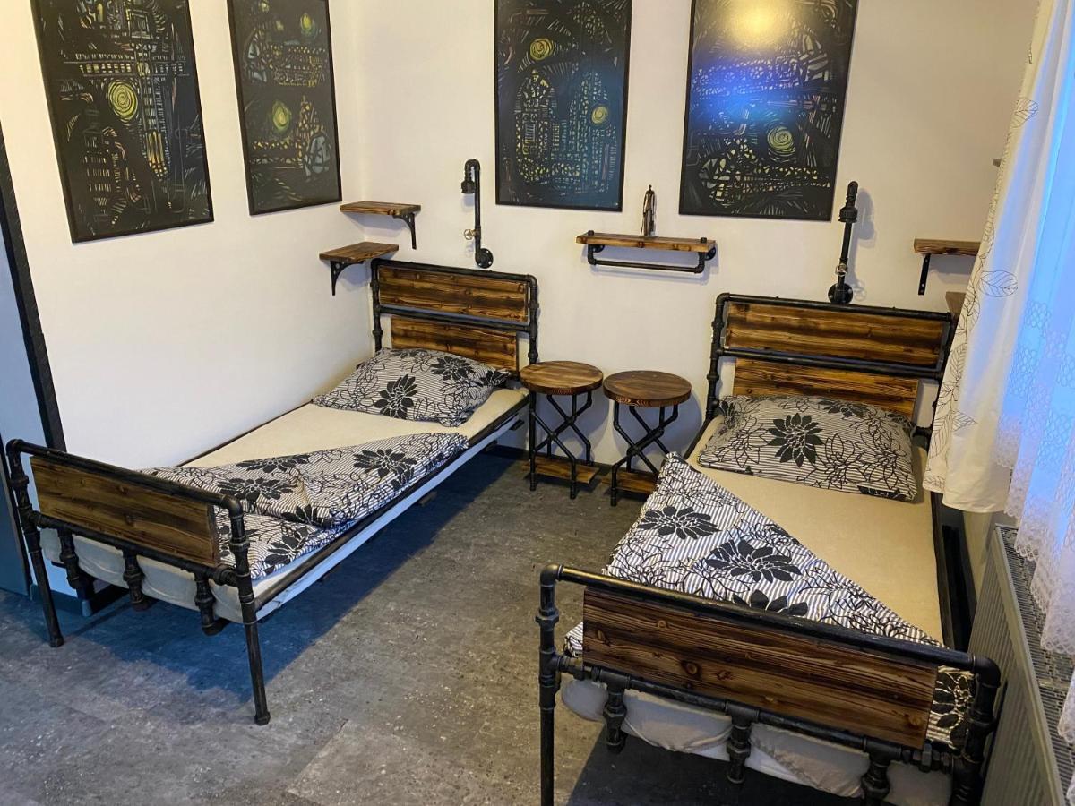 Penzio Ostrava Apartment Bagian luar foto