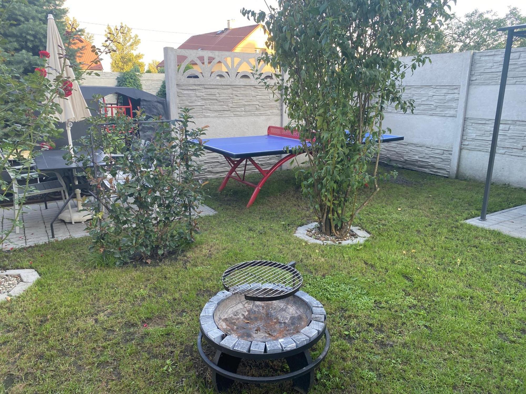 Penzio Ostrava Apartment Bagian luar foto